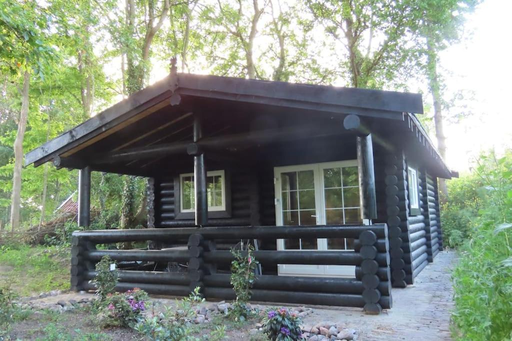 Knusse En Gezellige Blokhut De Bijenstal Vila Dedemsvaart Exterior foto